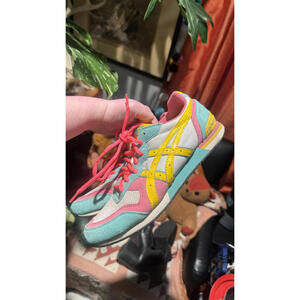 Onitsuka Tiger Asics Ultimate 81 Sneakers Womens 6.5